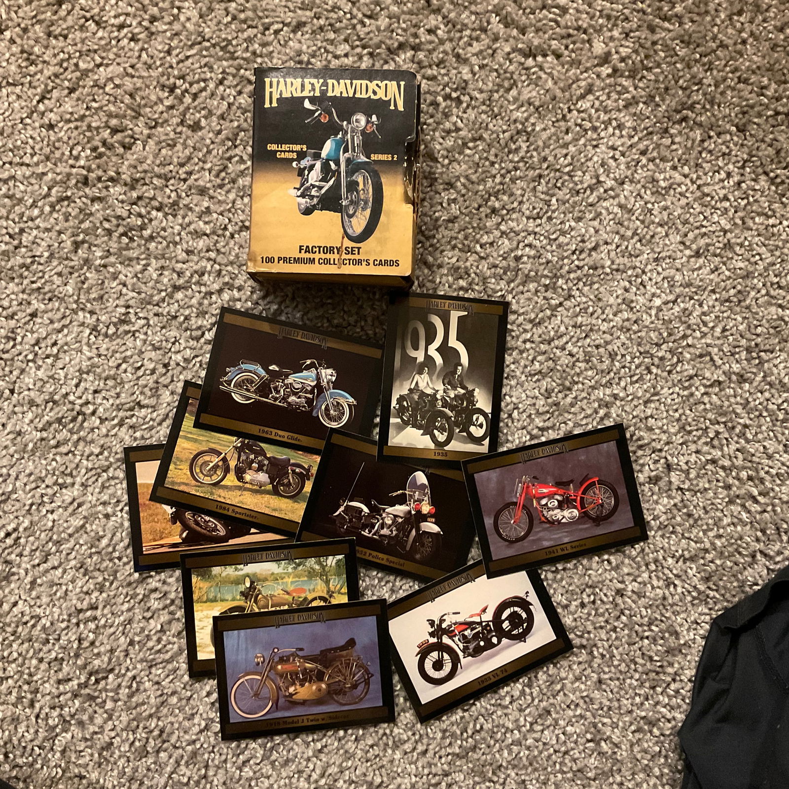 1992 harley davidson factory set collector cards (1 of 1)
