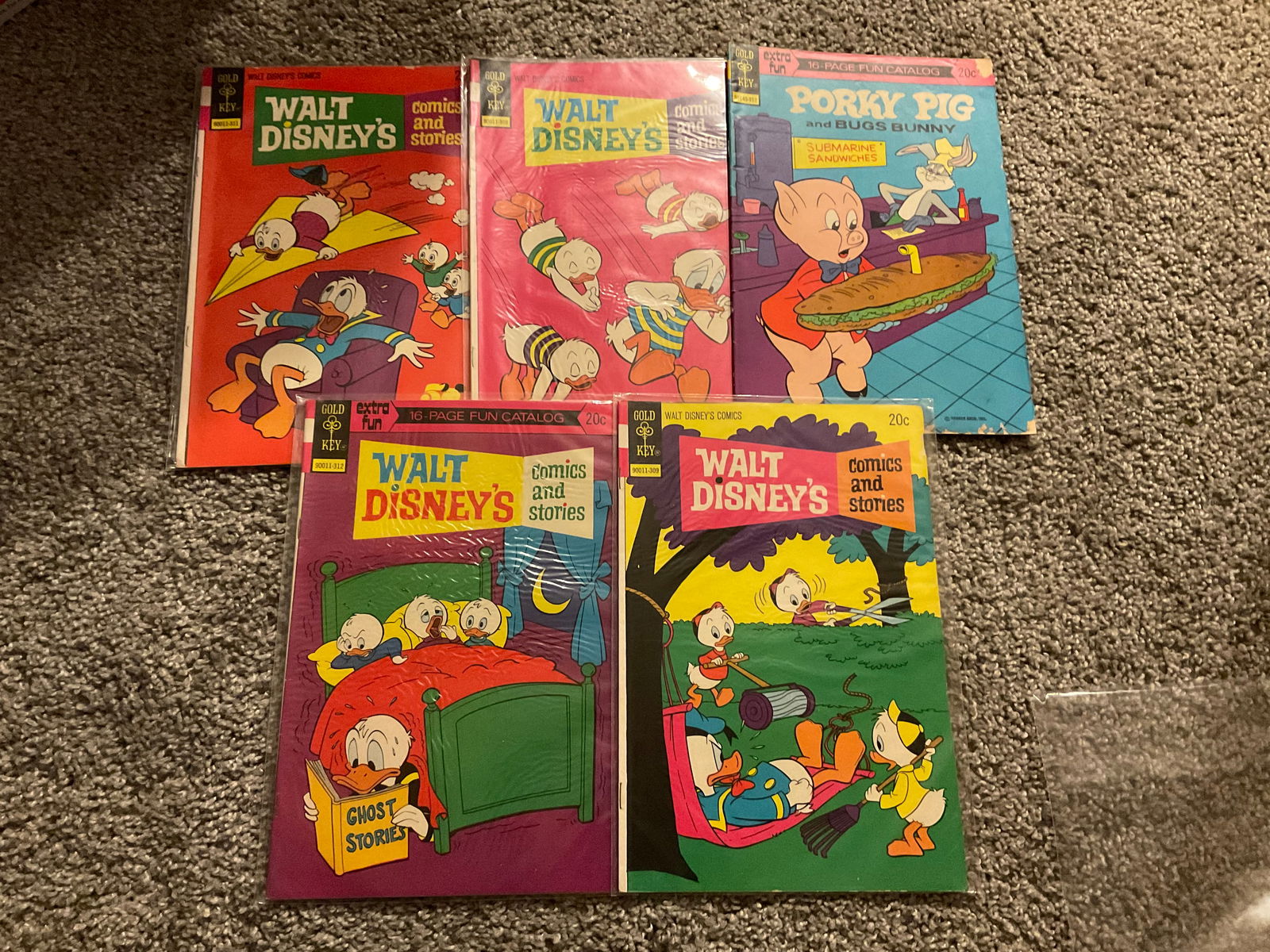 lot of vintage 20 cent comics (1 of 1)