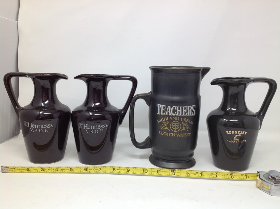 Lot of 4 2- Hennessy V.S.O.P Pitcher, 1 hennessy picher, 1 teacher highland cream scotch whisky (1 of 1)