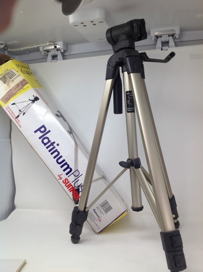 Platinum plus by sunpak up to 63.6?? multi function tri pod for still and videa camera: Platinum plus by sunpak up to 63.6 inches multi function tri pod for still and videa camera