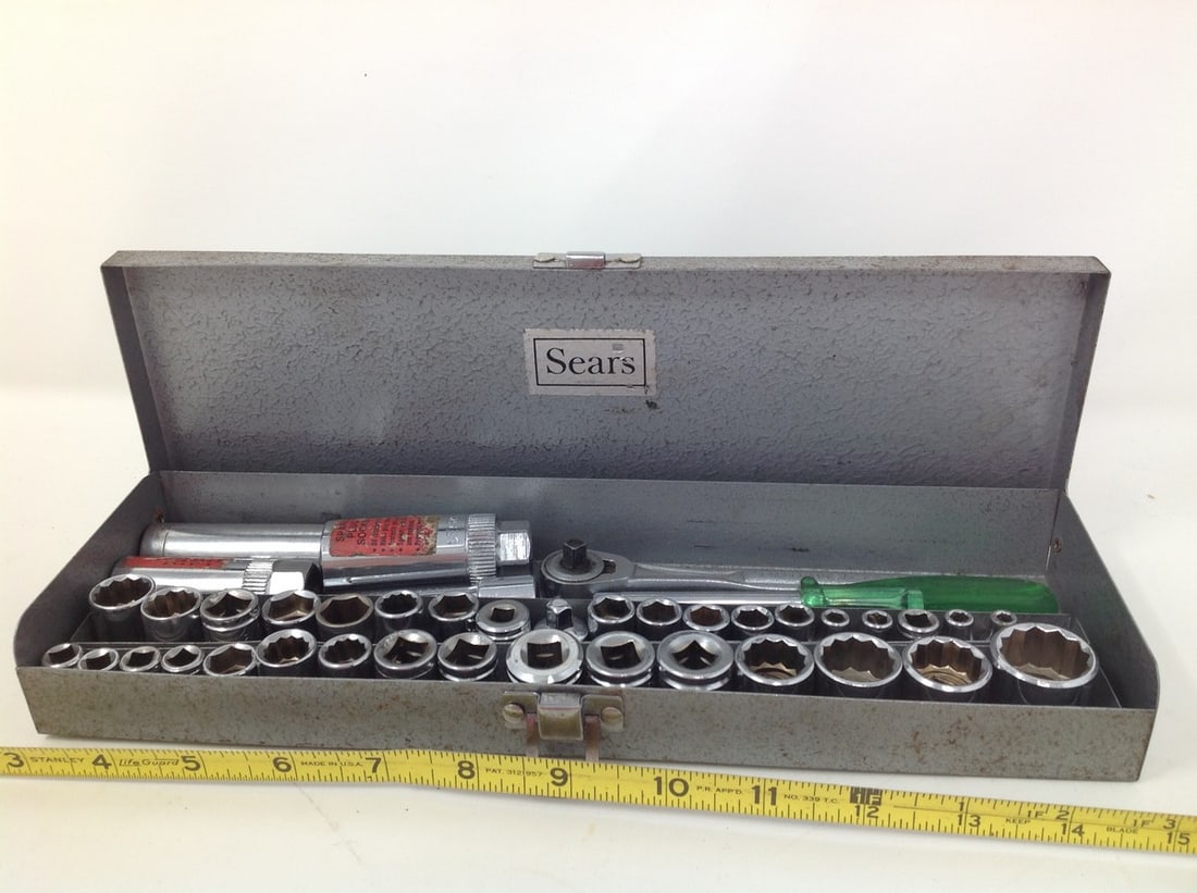 Sears socket set in case (1 of 1)