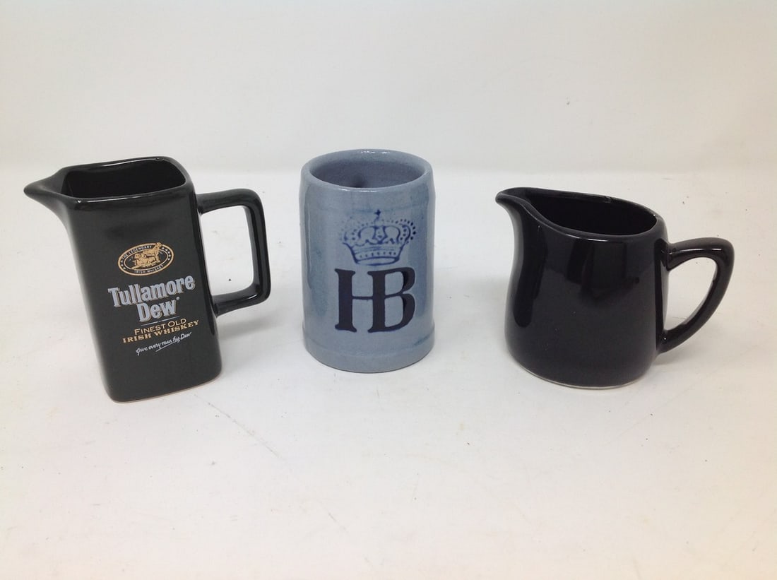 Lot of 3 mini mugs, tollamore dew irish whisky, HB, black small syrup mug: Lot of 3 mini mugs, tollamore dew irish whisky, HB, black small syrup mug