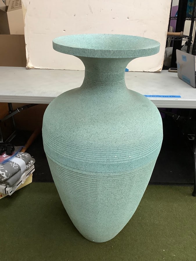 Oversized vase(41.5in.tall): Oversized vase(41.5in.tall)