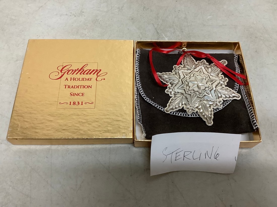 Gorham sterling christmas ornament: Gorham sterling christmas ornament