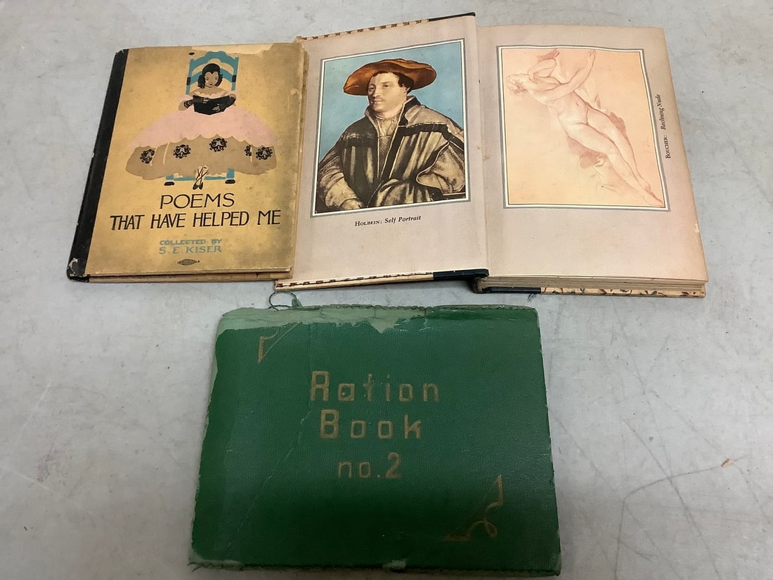 Vintage books(ration book, Great Drawings Paul j. Sax, and more): Vintage books(ration book, Great Drawings Paul j. Sax, and more)