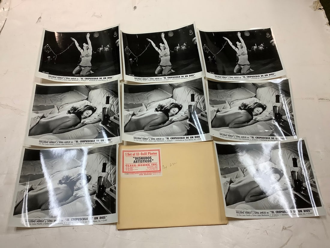 Various "El Crepusculo De Un Dios" Black and White Movie Prints (8inx10in - 8 total) (1 of 1)