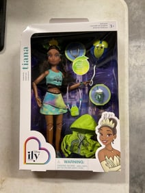 ily Tiana doll pack