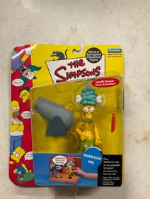 The Simpsons Sideshow Mel Figure