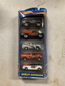 Pack of 5 Hot Wheels Harley Davidson