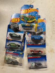 Lot of 7 Hot Wheels