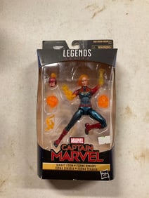 Marvel Legends Series Captain Marvel Binary Form Figure
