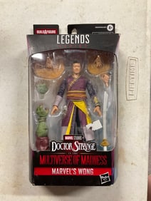 Marvel Legends Series Doctor Strange in the Multiverse of Madness Marvel's Wong Figure
