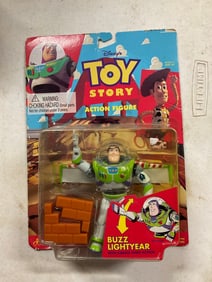 Disney's Toy Story Buzz Lightyear Action Figure