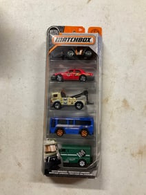 Pack of 5 Matchbox City Service set
