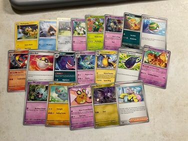 lot of various pokemon cards