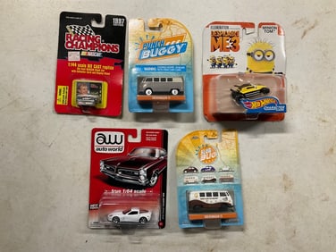 lot of despicable me and other cars new in the package