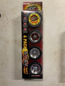 Road Champs Fly Wheels Hot Rid Gift Set