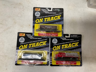 Lot of 3 Maisto On Track Engines with bonus railroad tracks