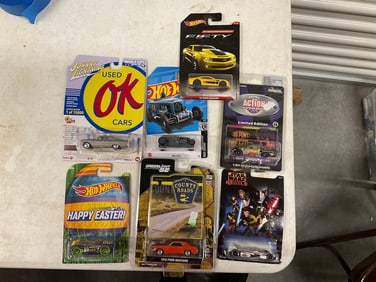 Lot of 7 diecast cars