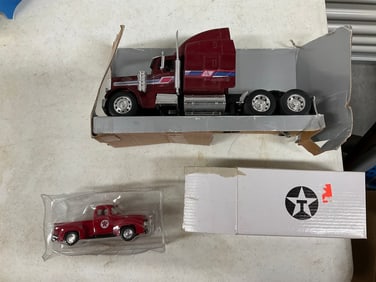 Lot of 2 Ford Texaco truck and 18 wheeler diecast