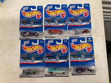 Lot of 6 hot wheels diecast cars