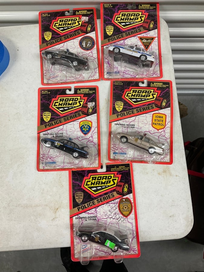 Lot of 5 Road Champs Police series diecast cars: Lot of 5 Road Champs Police series diecast cars