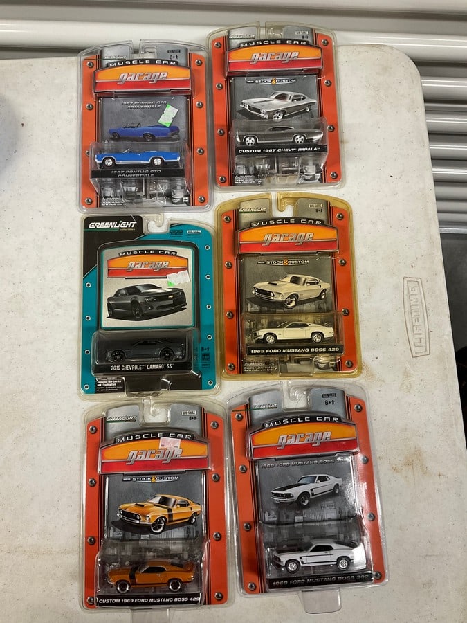 Lot of 6 Greenlight Muscle Car Garage diecast cars (1 of 1)
