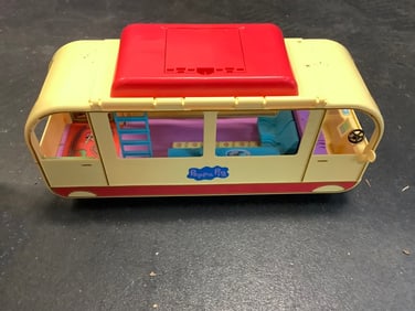 Art Case with Colored Pencils