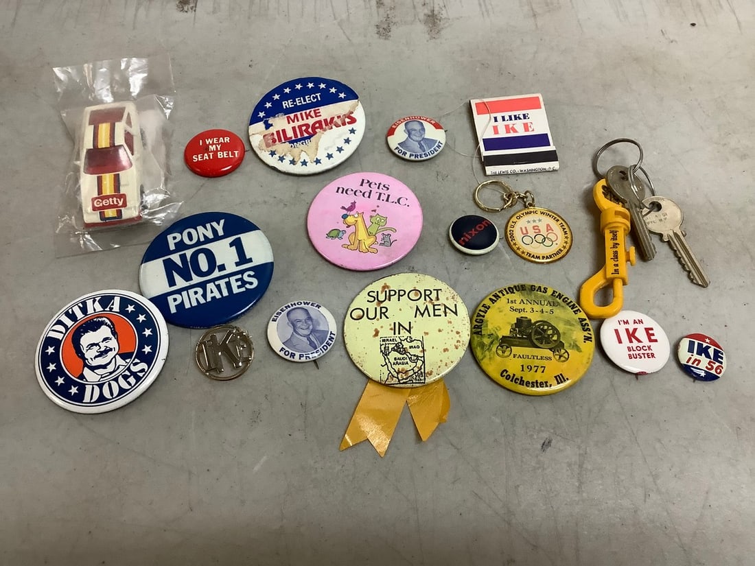 Vintage DELL, HARVEY and more comics (1 of 1)