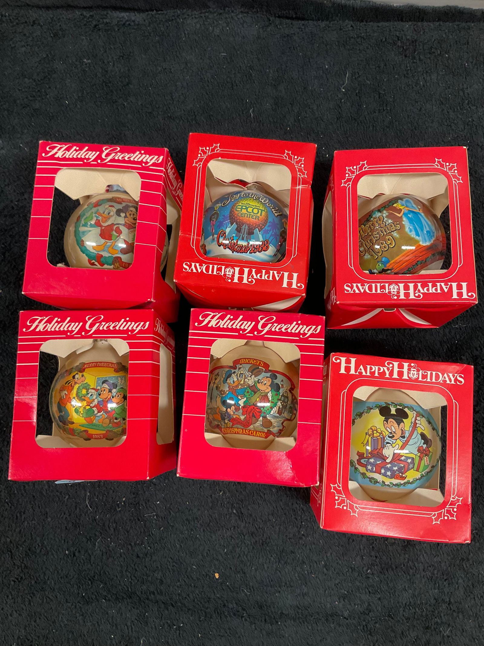 lot of 6 vintage disney christmas ornamanets (1 of 1)