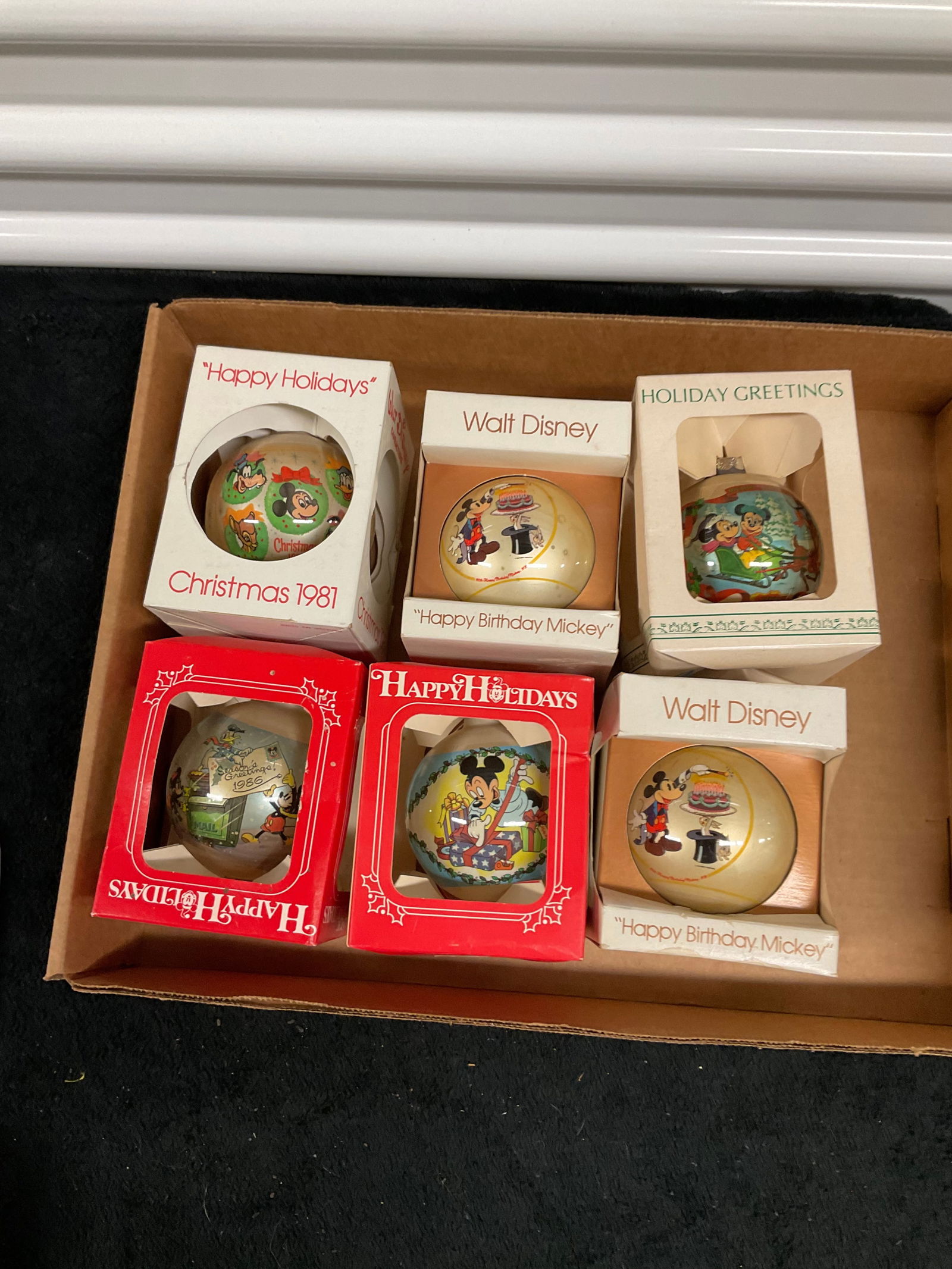 lot of 6 vintage disney christmas ornamanets (1 of 1)