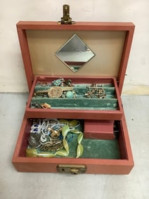 Jewelry box 7.75x5.75