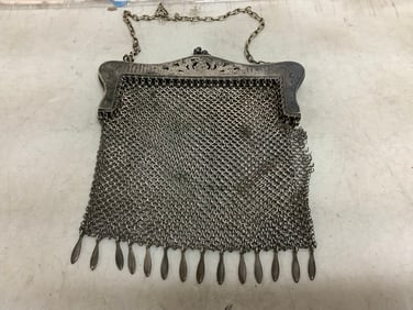 EARLY C. silver mesh purse