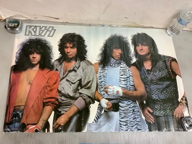KISS BAND POSTER 34x22