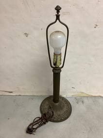 vintage lamp 20in tall