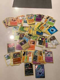 BIG lot of pokemon cards