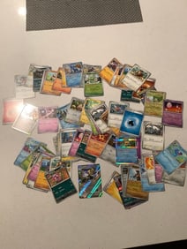 Big lot of pokemon cards