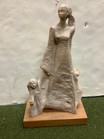Vintage sculpture 16in tall