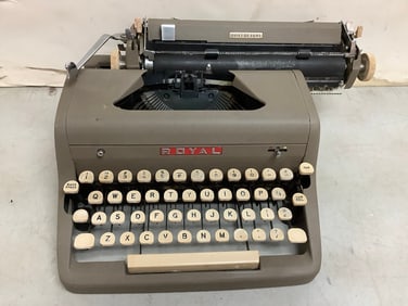 ROYAL QUIET DE LUXE typerwtiter 5x11x12