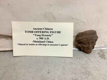 Ancient chinese tomb offering figure tang dynasty (c. 900A.D.) 1.5in
