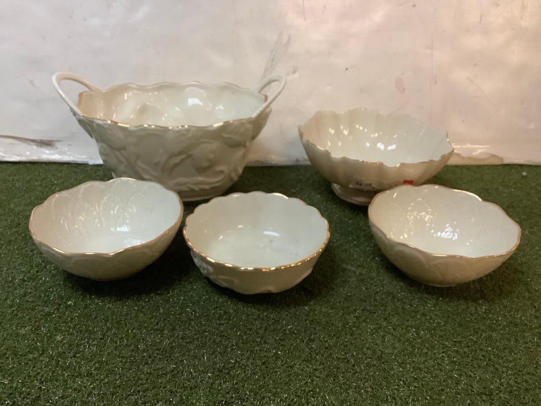 Lenox tulip basket and bowls 5x8.5 biggest: Lenox tulip basket and bowls 5x8.5 biggest