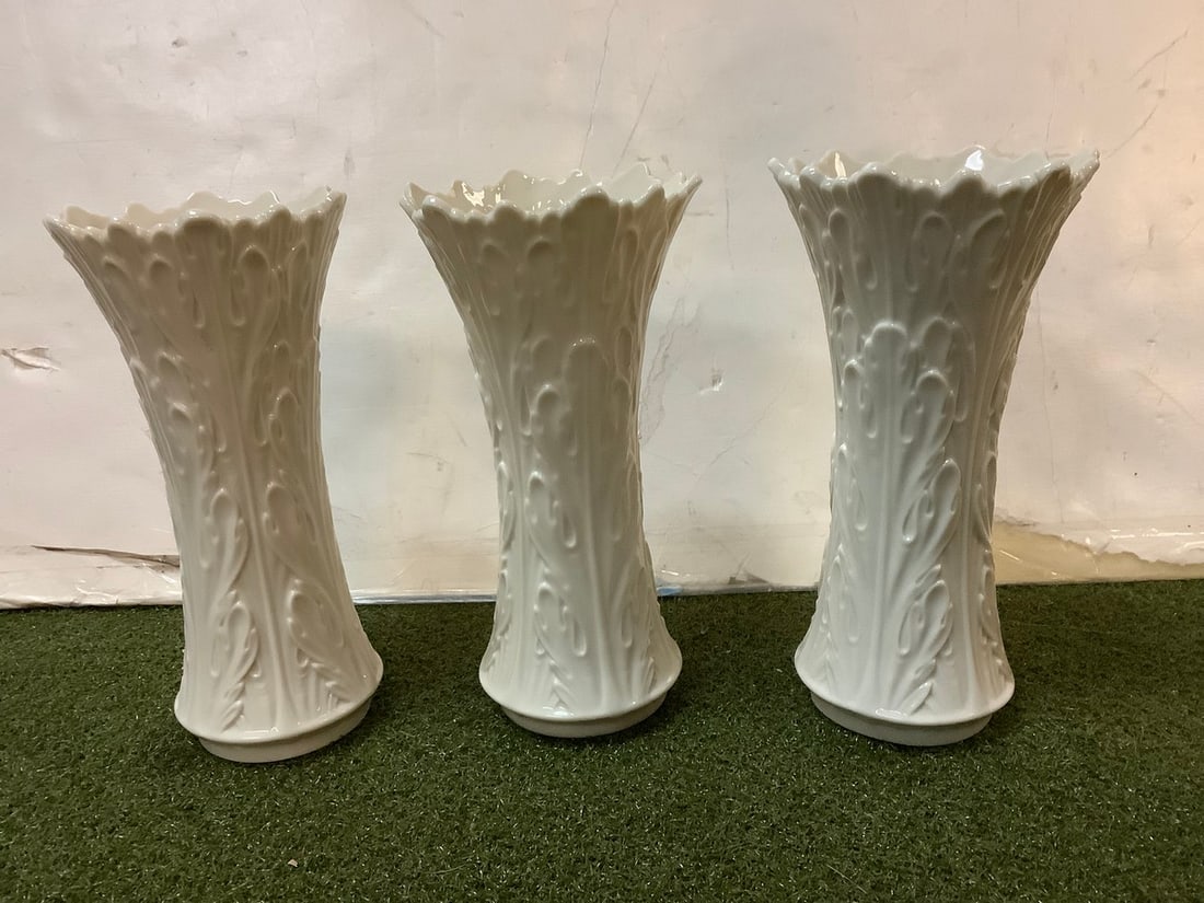 LENOX vases 8.5in tall: LENOX vases 8.5in tall