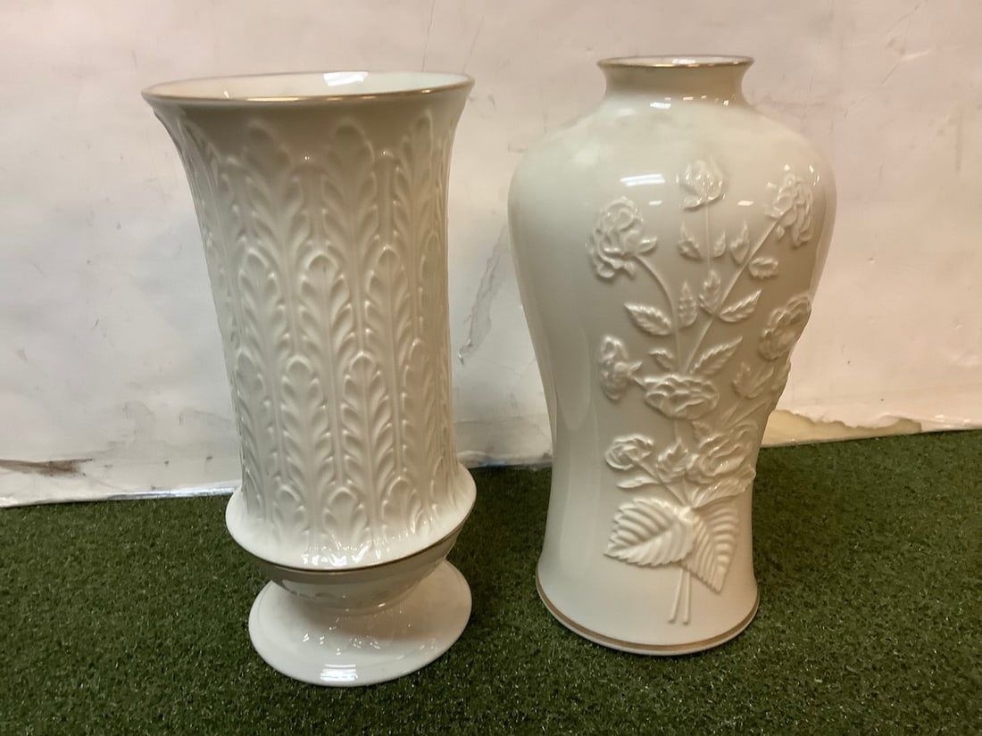Lenox ming vase and lenox vase 10.5in tallest (1 of 1)