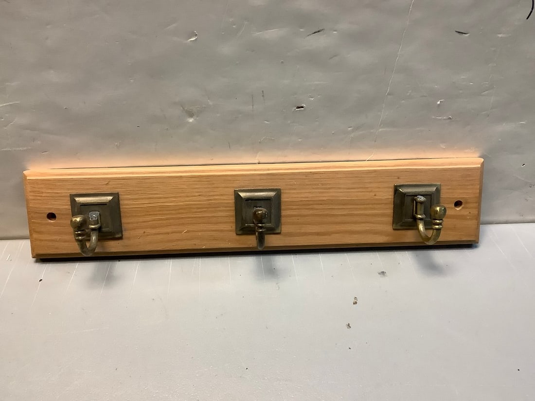 Wall hanging coat rack(18in.long) (1 of 1)