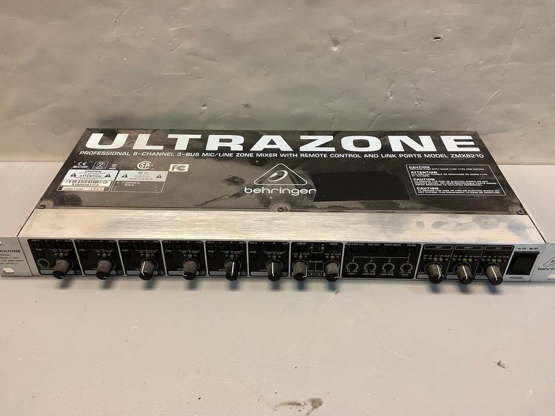 Behringer Ultra Zone 8 channel 3-bus mic/line xone mixer with remote control and link ports(model (1 of 1)