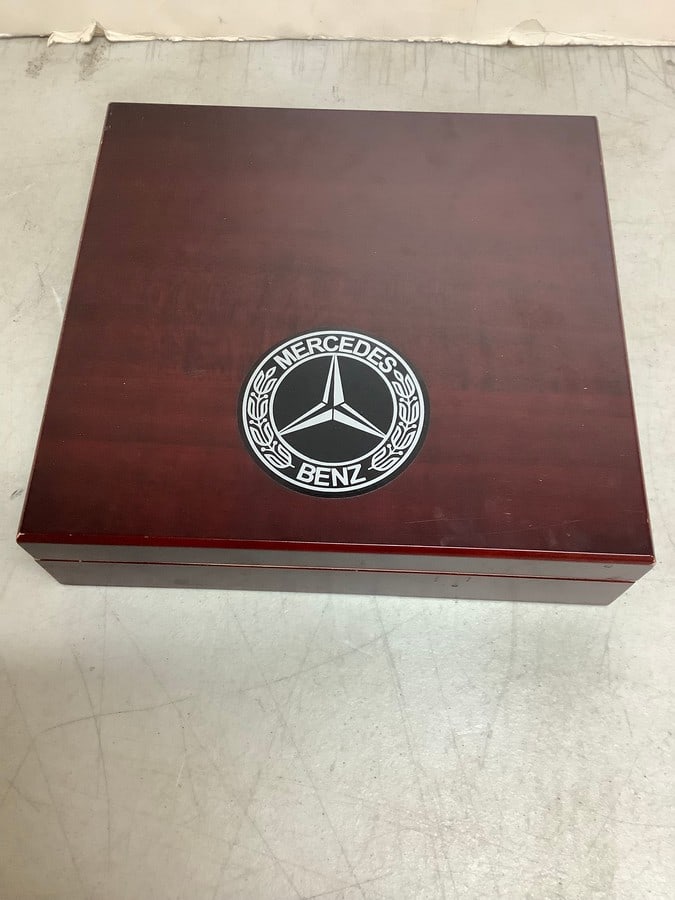 Mercedes Benz wooden box(9in.x8.5in.x2.25in.): Mercedes Benz wooden box(9in.x8.5in.x2.25in.)