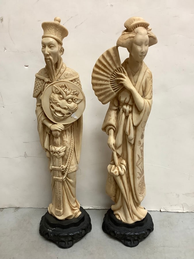 Carved bone statues(14.5in.tall): Carved bone statues(14.5in.tall)