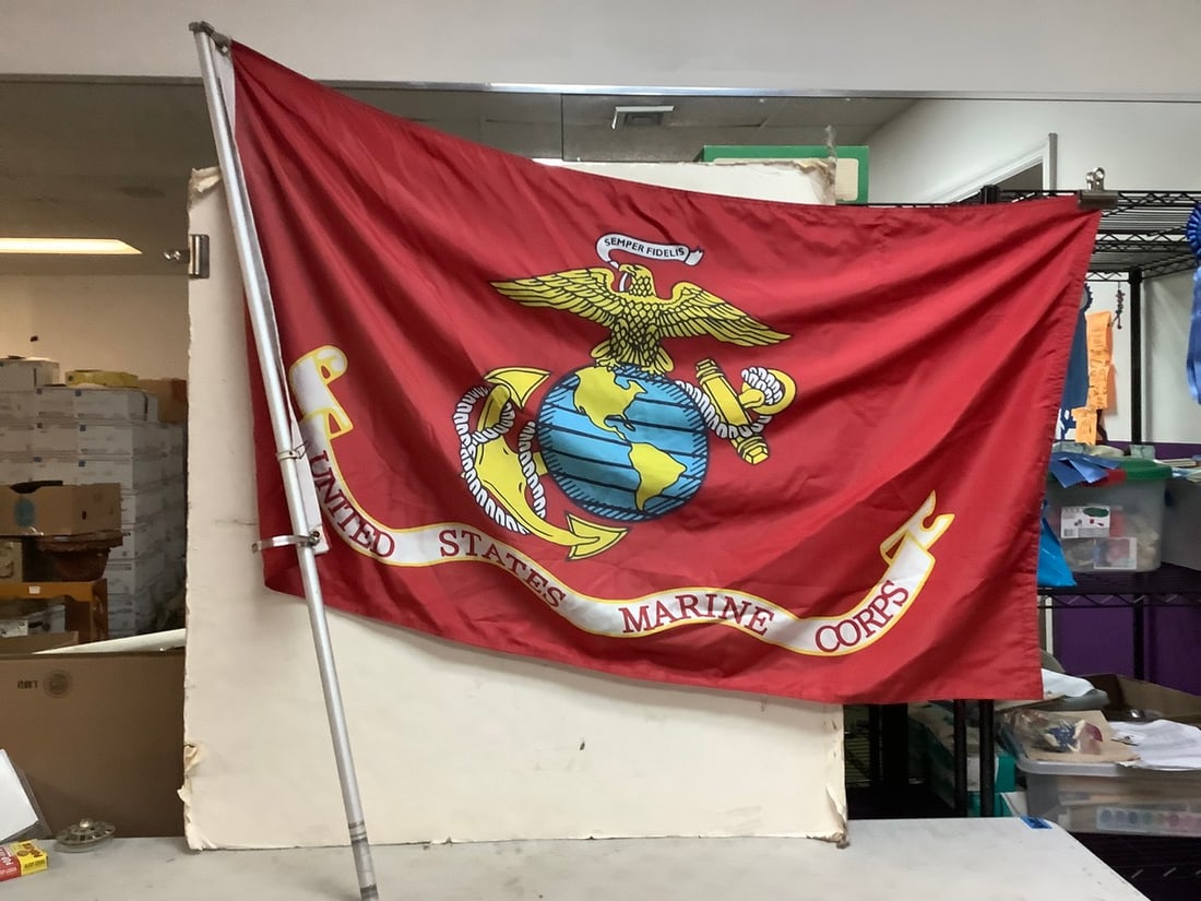 united states marine corps flag 61.5x35.5 pole 58in long: united states marine corps flag 61.5x35.5 pole 58in long
