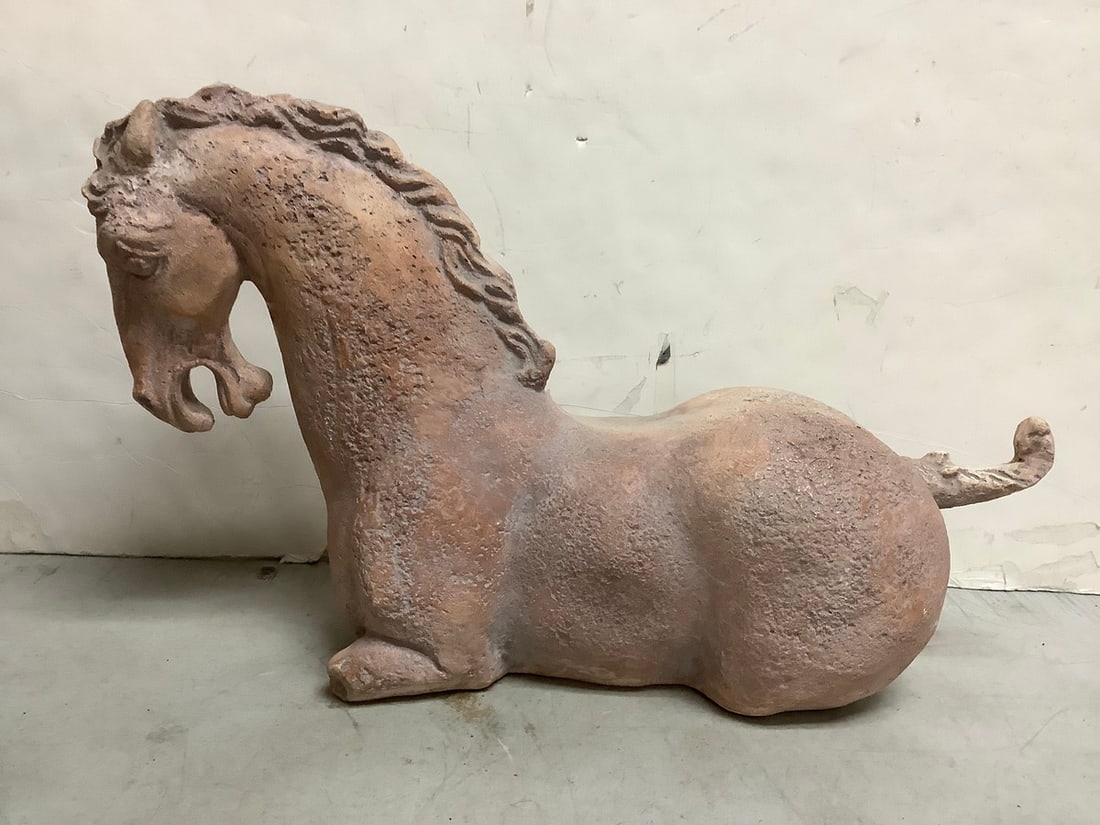 Vintage austin type ceramic tang horse 12.5x19.5x7 (1 of 1)