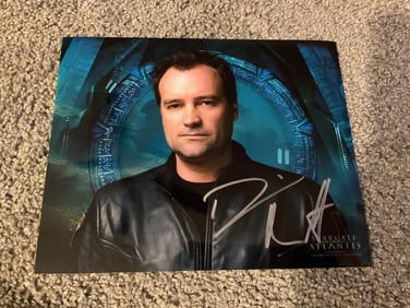 Signed David Hewlett Stargate Atlantis Photo with COA 8X11